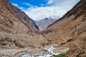 Trekking from Darshai to the Yurt camp