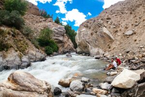 Trekking from Darshai to the Yurt camp