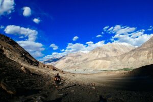 Trekking from Darshai to the Yurt camp